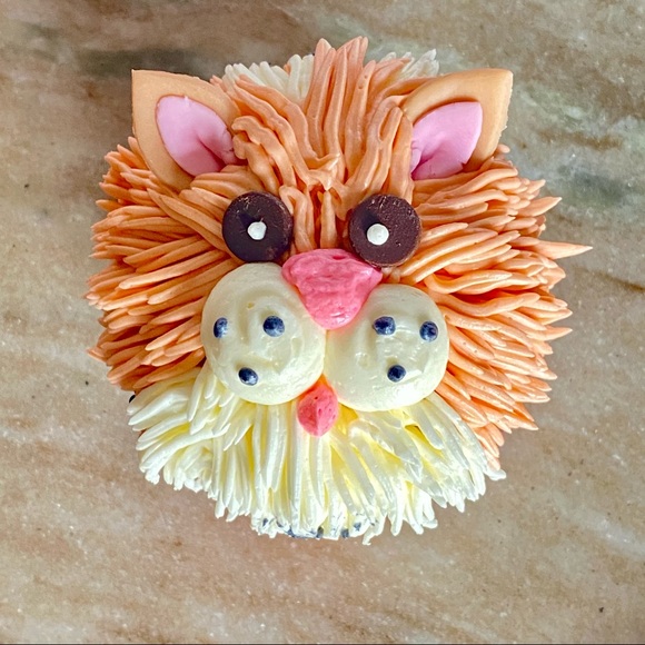 Meet your Posher, Lisa - Picture 1 of 1